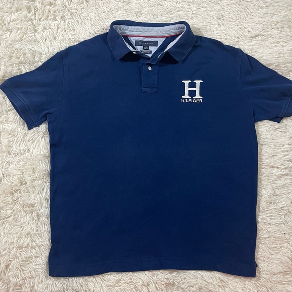 Size XL Tommy Hilfiger Custom Fit‎ Polo Shirt Oversized Logo Navy Blue - Picture 1 of 10
